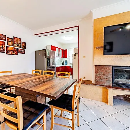 Stunning In With House Sea View