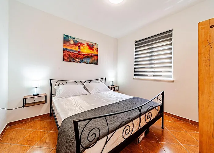 Stunning In With House Sea View