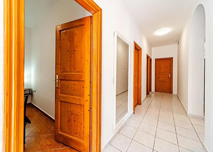Stunning In With House Sea View