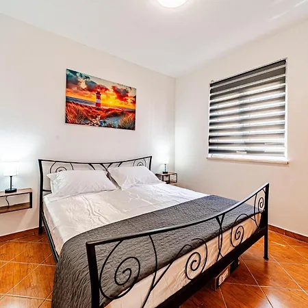 Stunning In With House Sea View